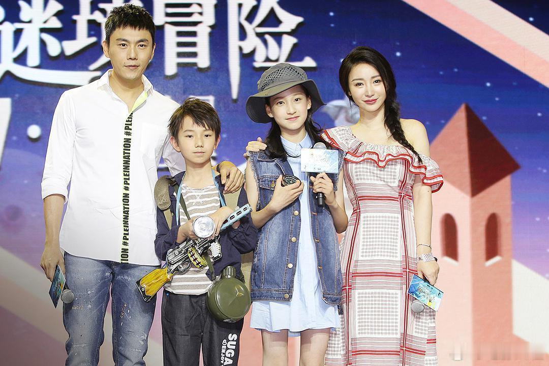 柳岩去年年底到现在基本跟在娱乐圈消失了一样，人生大事结婚生孩子还是身体不舒服休息