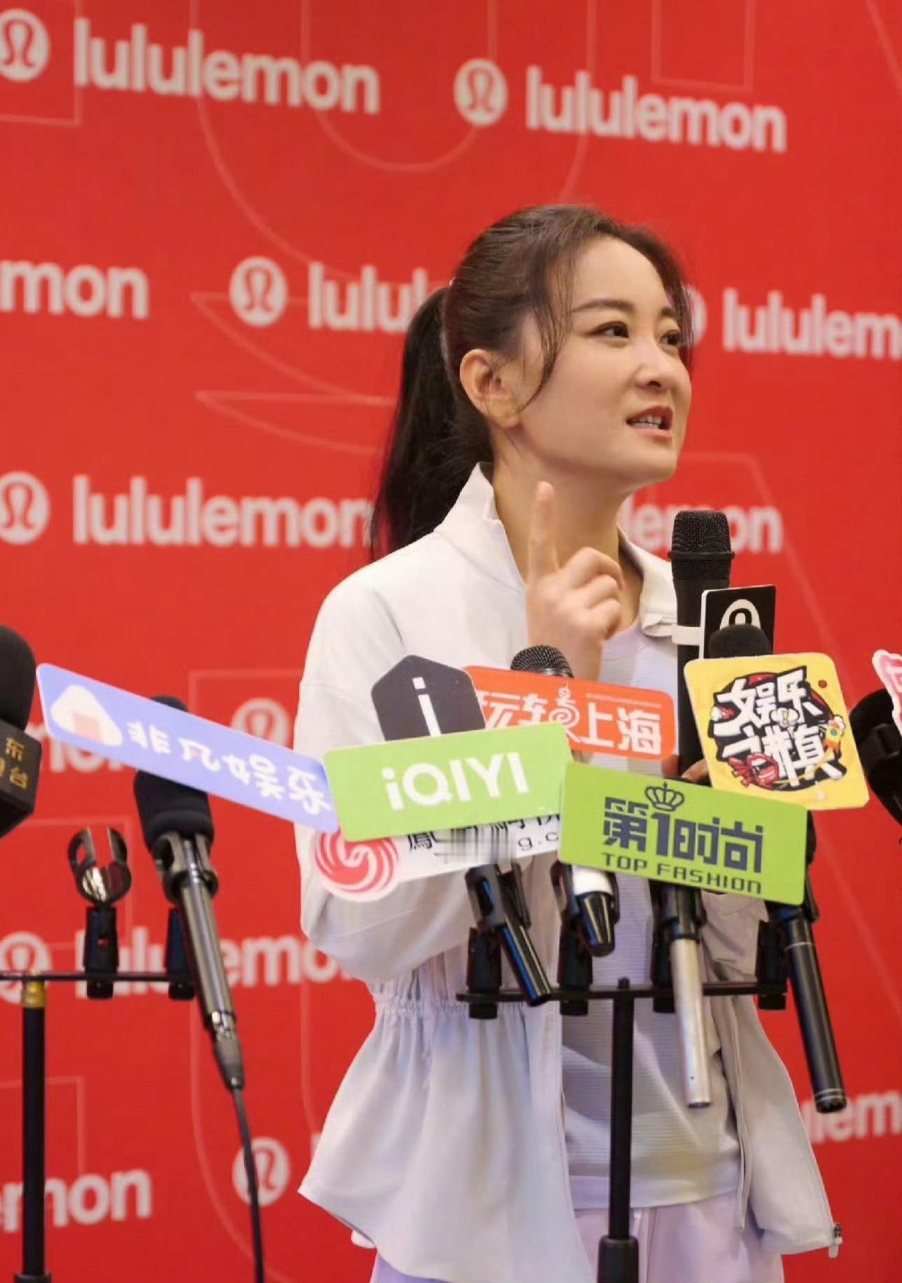 贾玲上镜胖十斤受害者咋了吗？看到这个话题我还以为许久没见的贾玲体重又严重反弹
