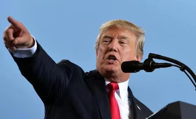 美国这回为了给台湾运军火，戏做得倒是挺足。根据美国国防部官网披露，此次运送的