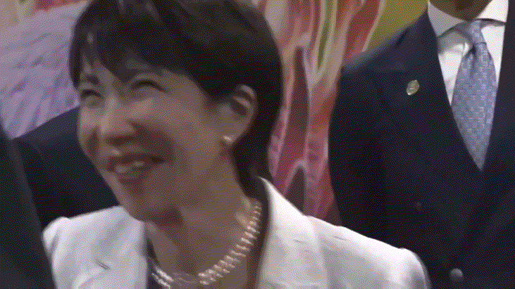 G20会场，看高市早苗如何“妈妈桑”，太辣眼睛了！虽然我们已经通过APEC峰