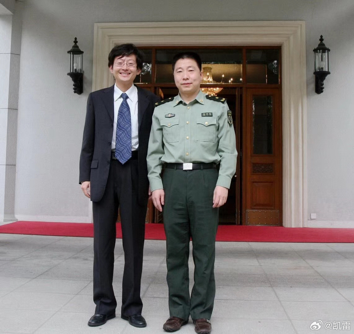 香港文汇报独家：暂无再选拔港澳航天员计划今年，两名港澳太空人升空进入太空站两会你