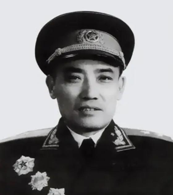 1937年，八路军129师开赴抗日前线，留下一个团看家——385旅770团，团长