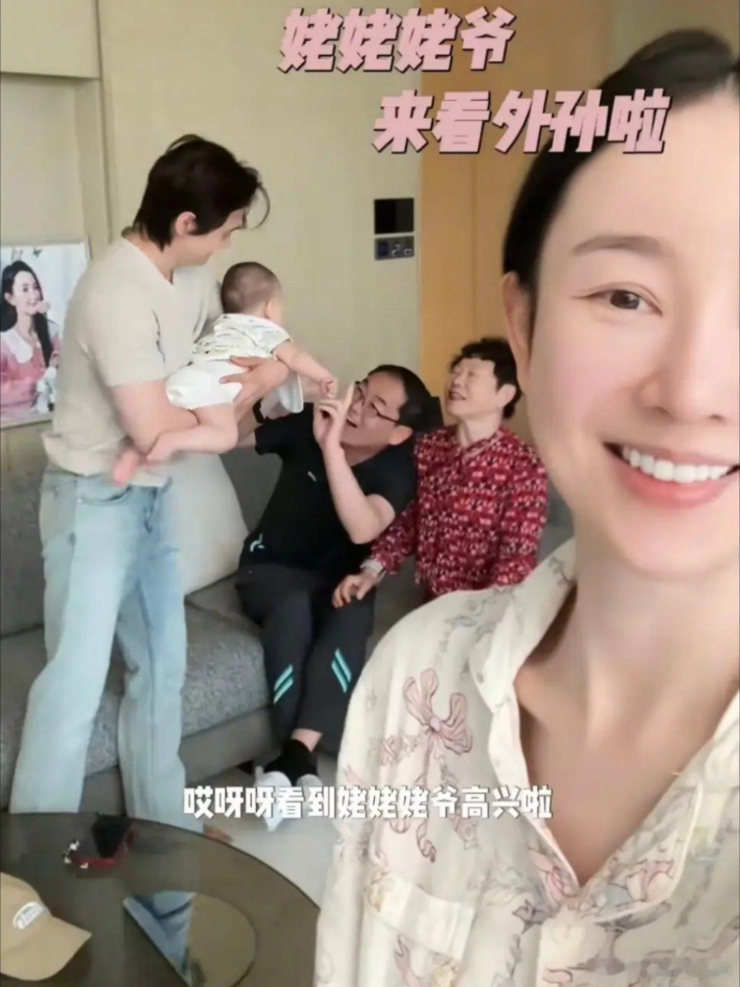张檬父母到杭州看外孙，给Dylan买金镯子，进门消毒才敢抱孩子​​​