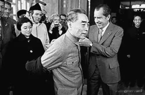 美国总统尼克松曾说：“中国如果没有周恩来，就可能不会燃起革命之火；如果没有周恩来