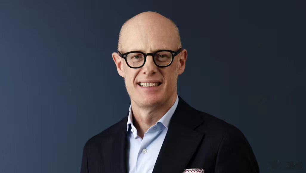 保时捷新CEO官宣10月17日，保时捷发布声明，奥博穆（OliverBlume