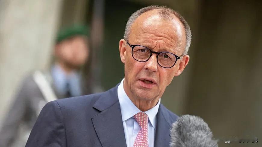 梅德韦杰夫嘲讽德国总理在慕尼黑会议上的发言德国总理默茨在参加慕尼黑会议时表示