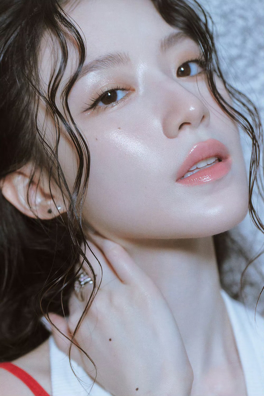 叶舒华叶舒华最新概念照好美的一张脸腰腹上的是海娜吗…如此性感…