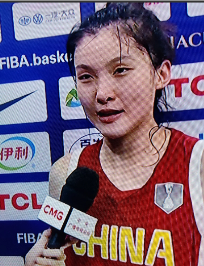 今晚中国女篮与新西兰队交战，赢面不一定像对韩国队那样大，因为新西兰女篮内线有身高
