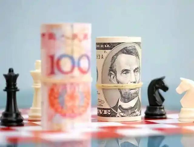 人民币厉害了,根据国际清算银行的数据,人民币的交易额达到了每天8000多亿,占全