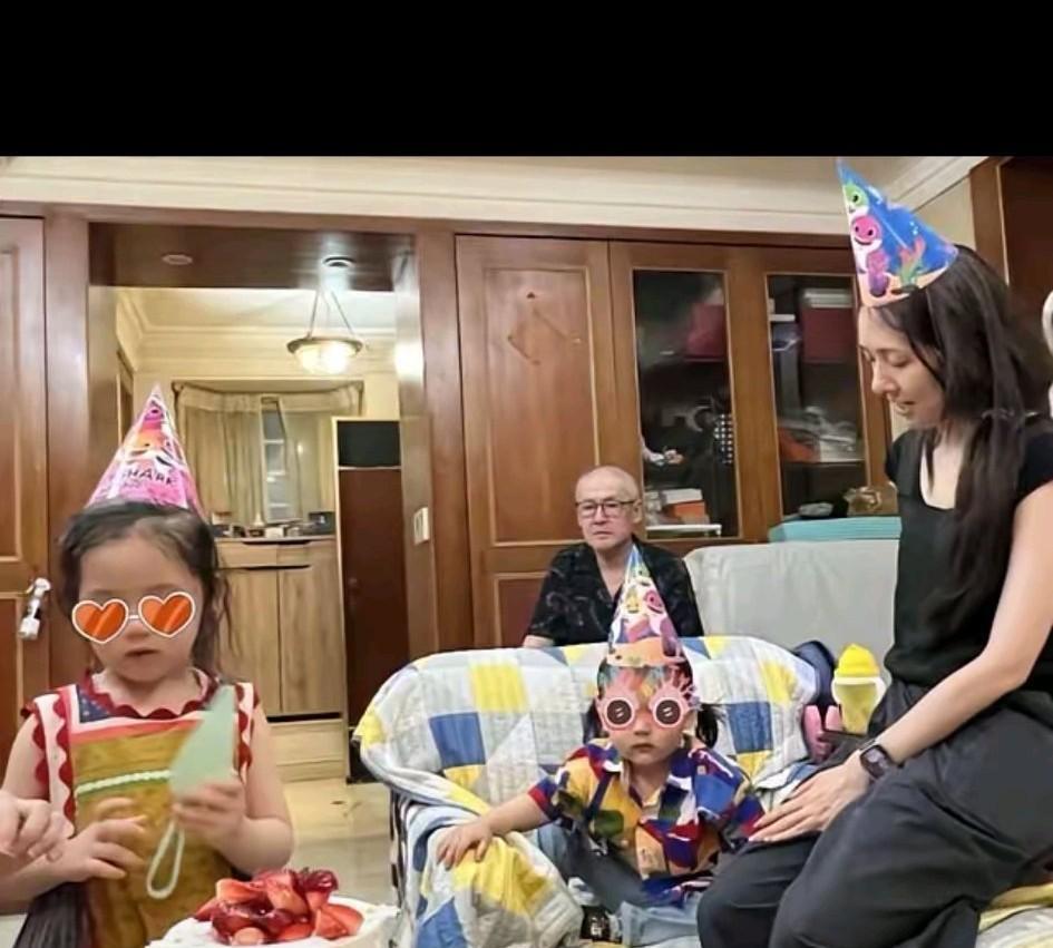 向太说郭碧婷出来工作是为了贴补娘家。原来不是所有湾湾明星嫁人后，都认为老公家