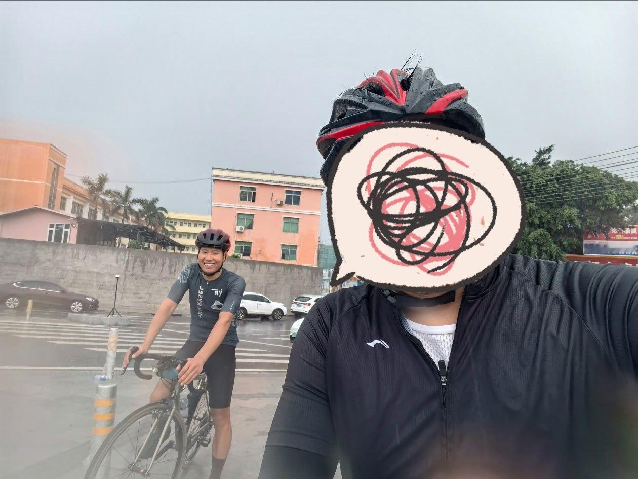下雨骑车，主打一个狼狈又快乐。东莞·黄牛埔森林公园
