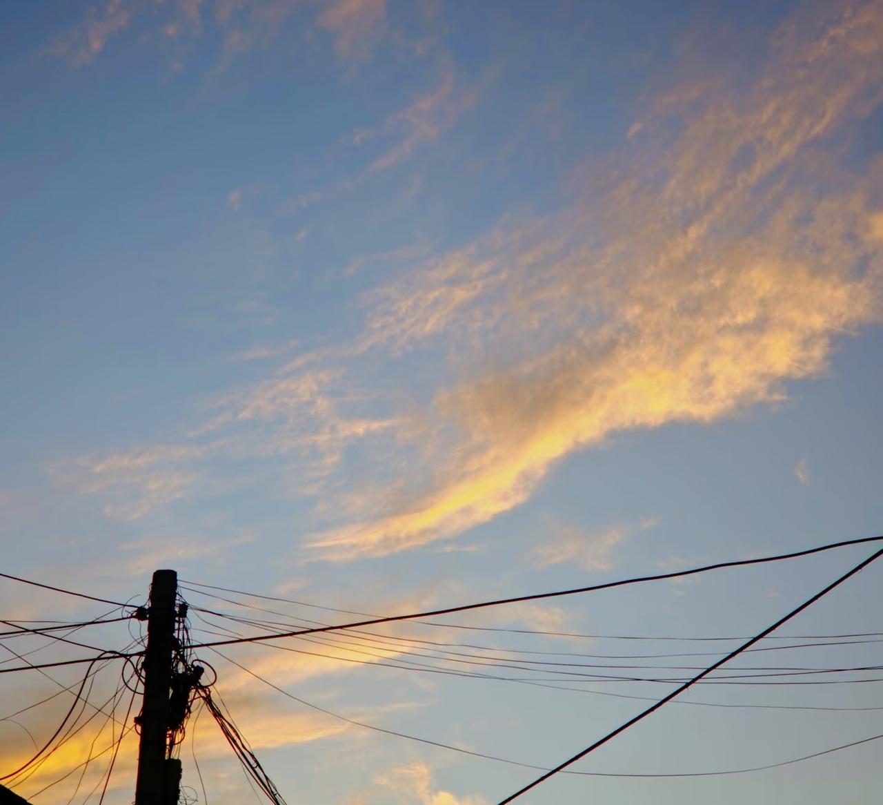否极泰来，你，会有好事发生。“时来天地皆同力”——低谷它不是命运的弃局，而是天