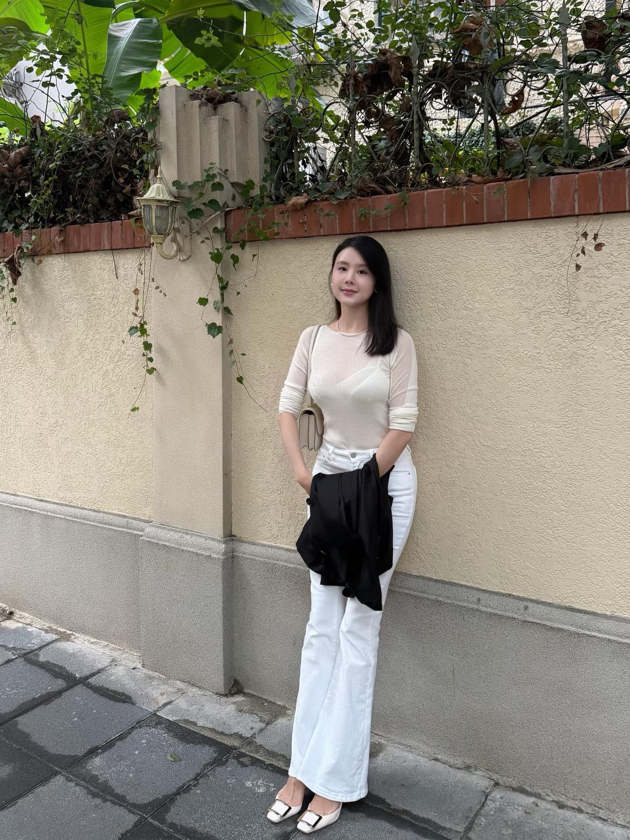 优雅气质，轻松自然