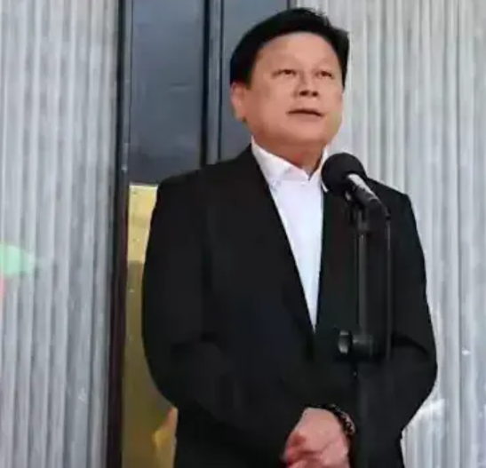 步步逼近！傅崐萁陷入危局，民进党祭出致命手段。就在昨日，针对傅崐萁的第二阶段