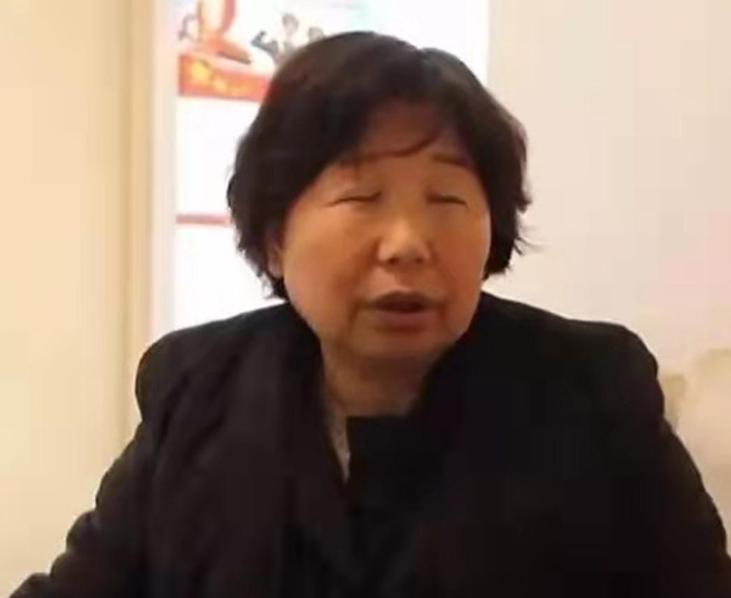 老杜贪心坑自己！老杜这次确实难办了。那52万本是许敏垫的钱，医院赔款