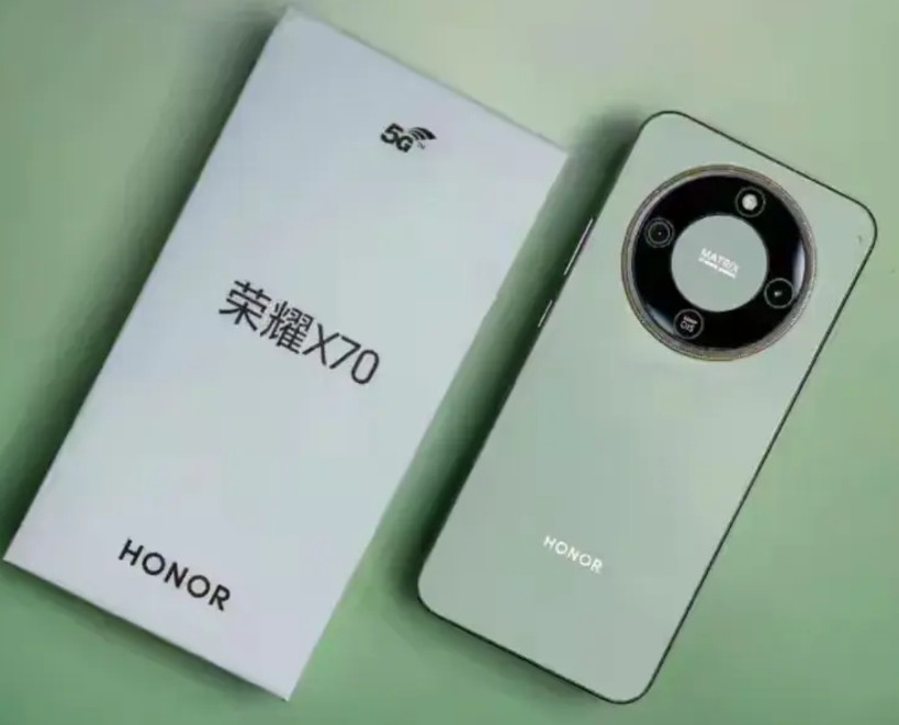 懂行的说千元机都差不多，一块大电池打天下？上手X70一个月，真实感觉是差太多！