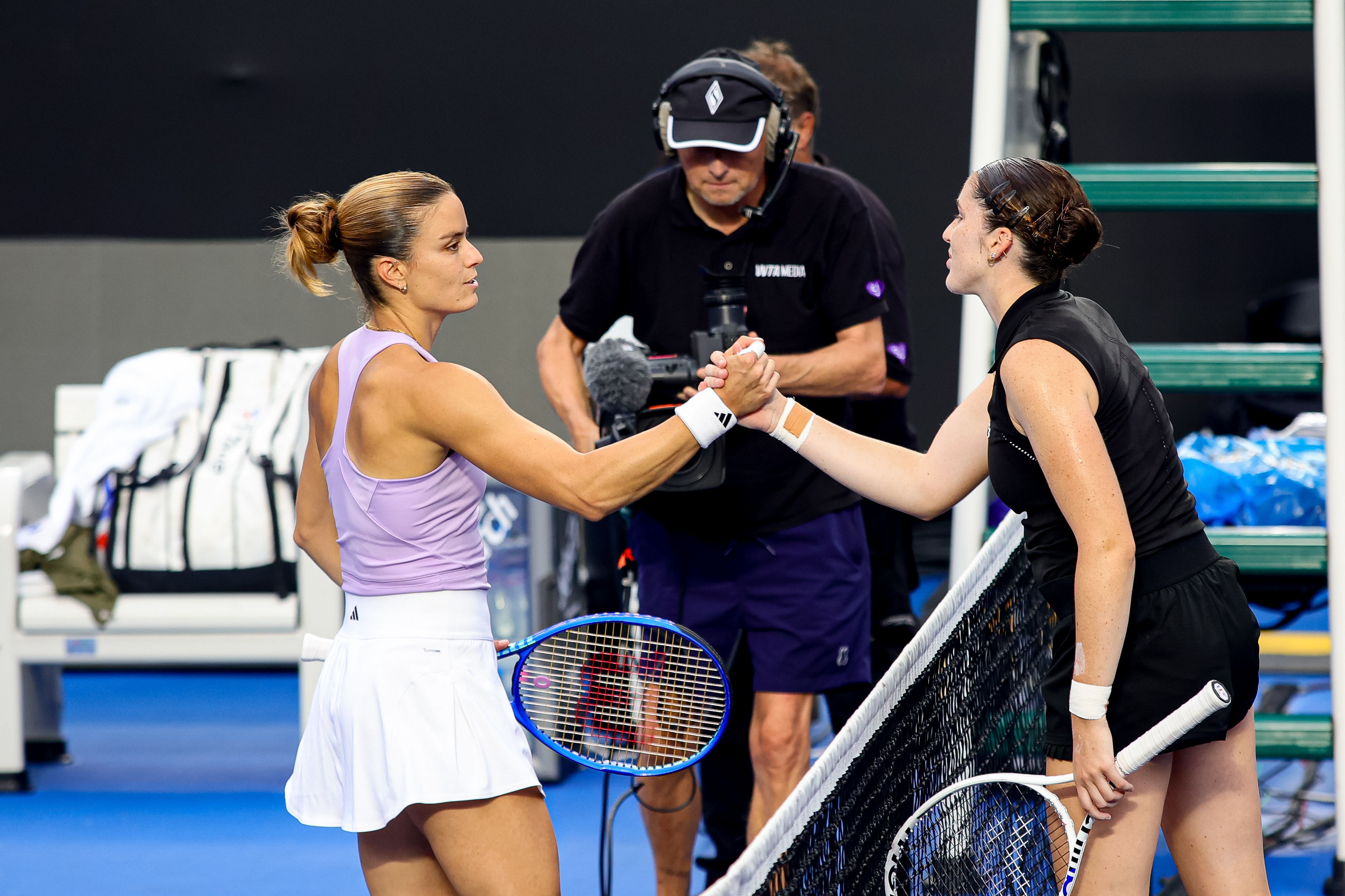 WTA500瓜达拉哈拉站首轮补赛，雅克莫以6-26-0横扫前赛会冠军萨卡里，继