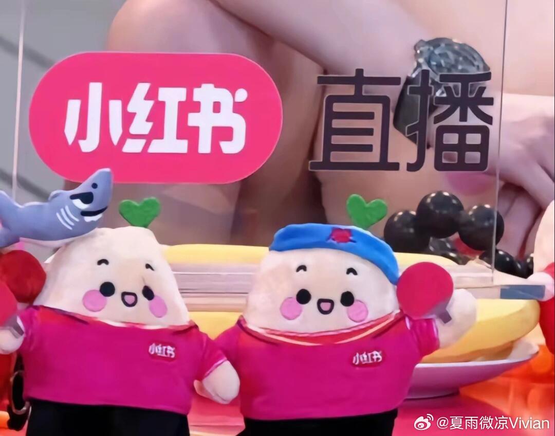 看到一个搞笑又心酸的帖子：“王楚钦每打赢一个，他们就官宣一对。对手：我打不过你，