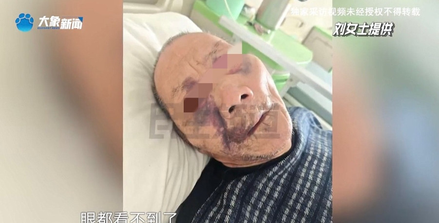 河南南阳，女子把71岁的父亲送进养老院，结果接到消息，说父亲摔伤了，她去医院一看