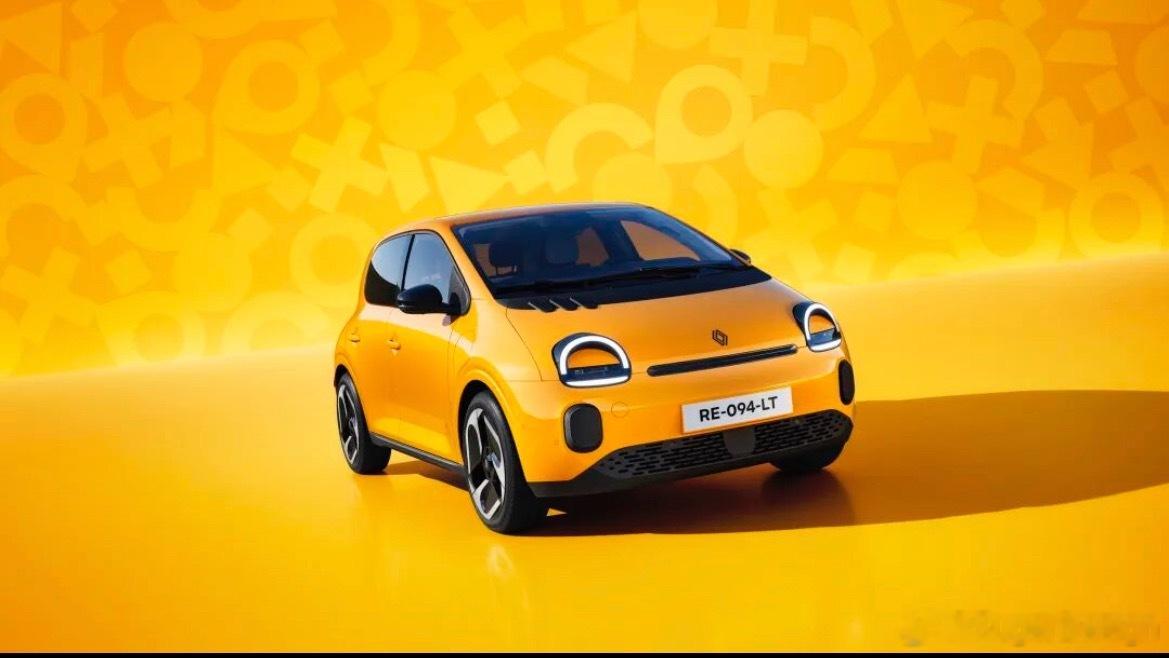 雷诺Twingo量产版官图发布！对概念车的还原度还可以，对前辈的致敬度也拉满[6