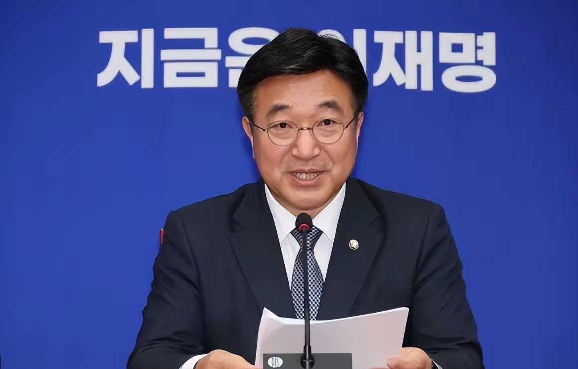 政坛风暴：韩国大党互撕，惊爆“买官”丑闻韩国政坛简直炸开