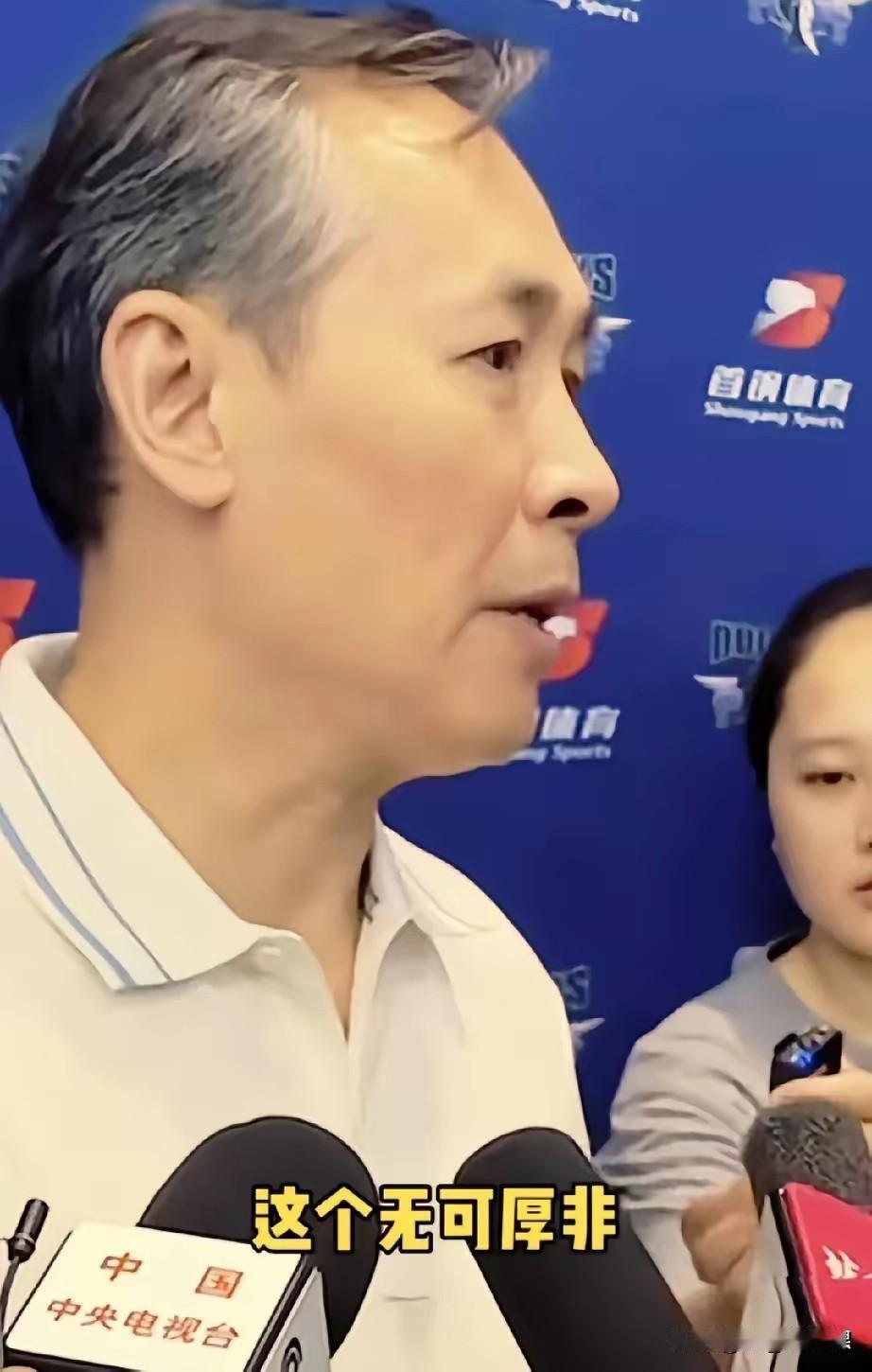 许利民真大格局！北京北汽正式官宣:原球队主教练许利民升任球队的总教练，原助教