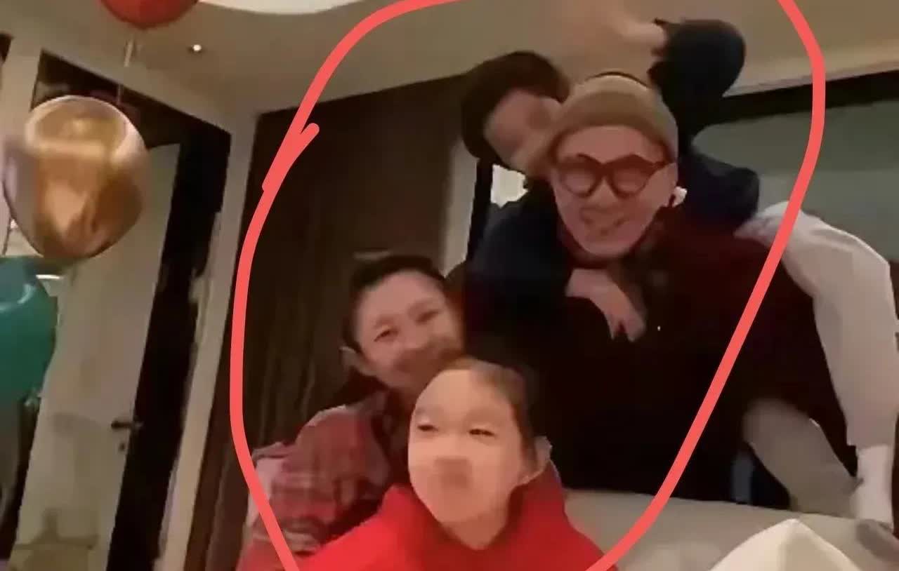 离婚的女人多了，离婚的女明星多了去了，闹成这种结局的，只有大s了。