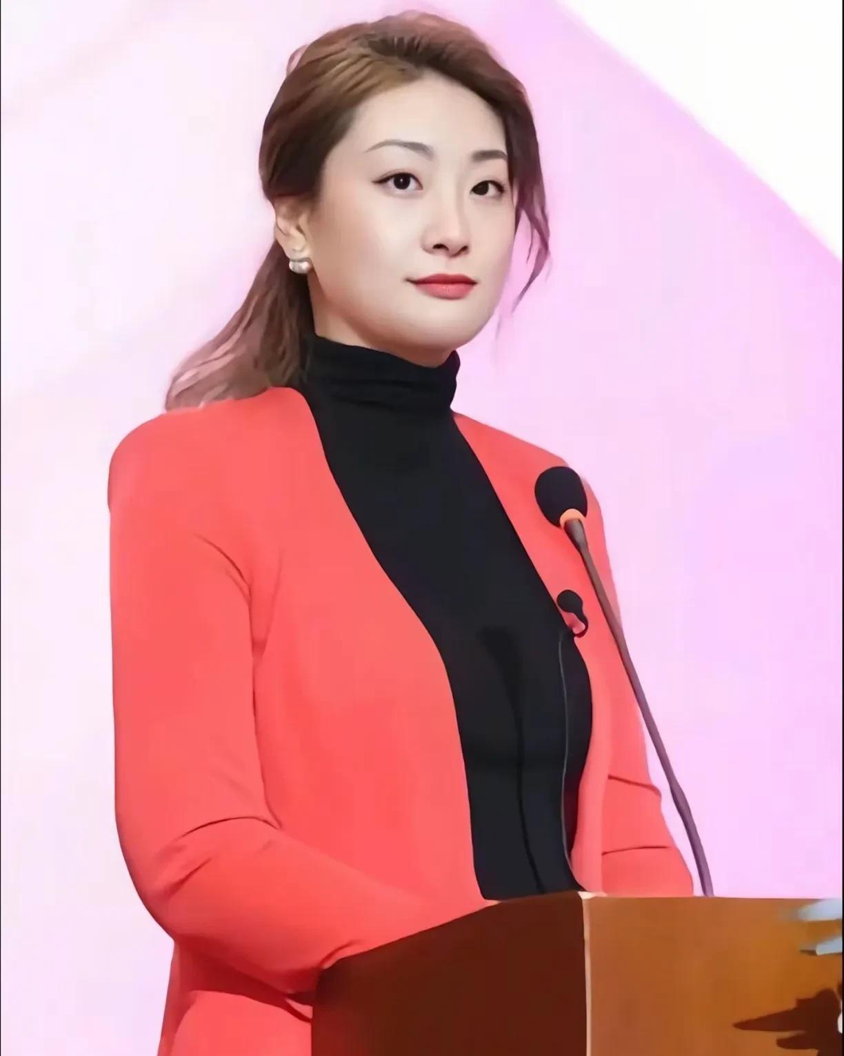宗馥莉要那么多钱干吗？笑死，人家有钱可以捐款，做什么都可以，唯独不能给小三和私生