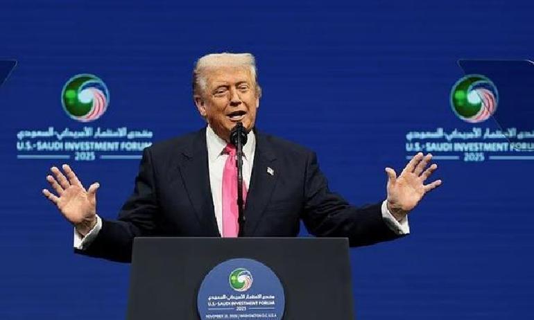 这段，特朗普真是抓住了全场的注意力，上来就不按套路出牌，他在美沙投资论坛的大舞台