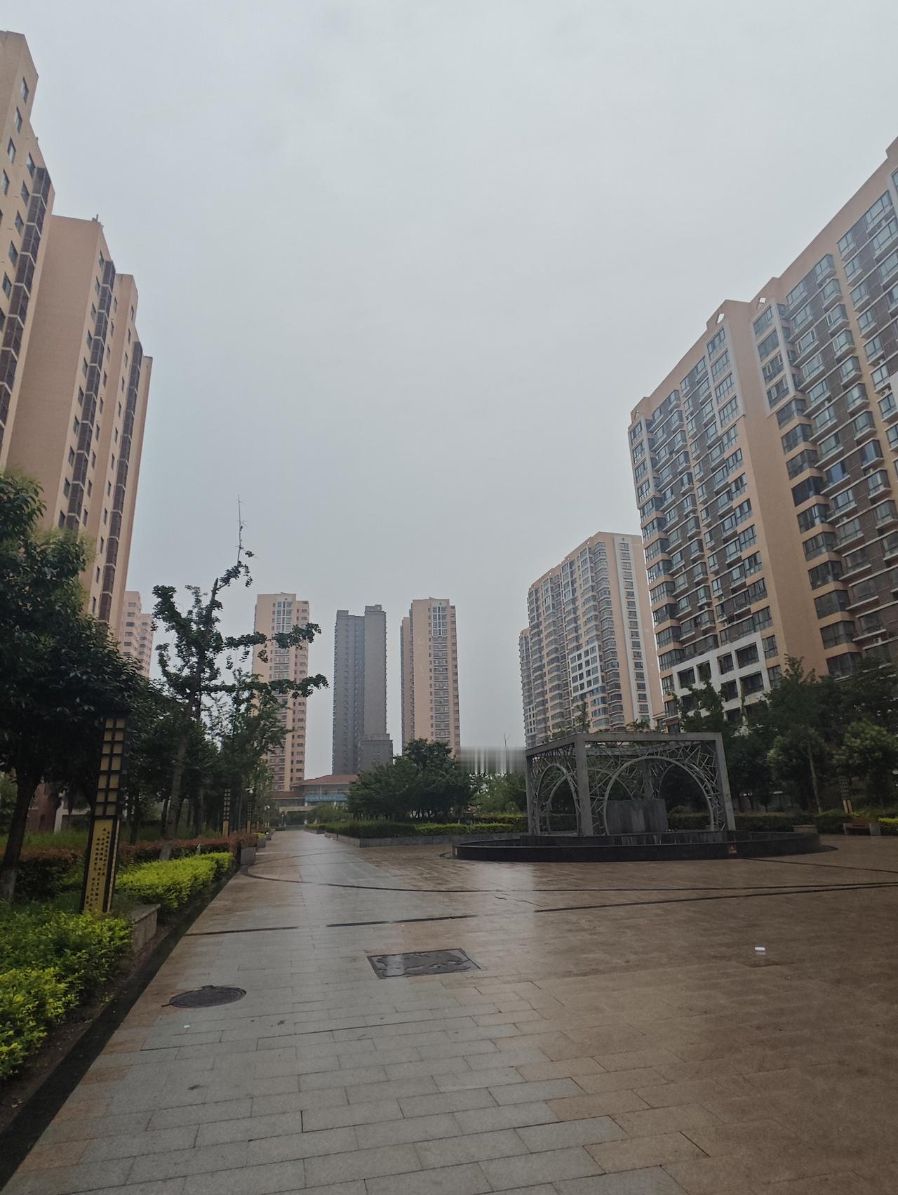慢跑和散步，大不一样！早晨起来，看到一个介绍慢跑的视频，深受启发，随即决定开