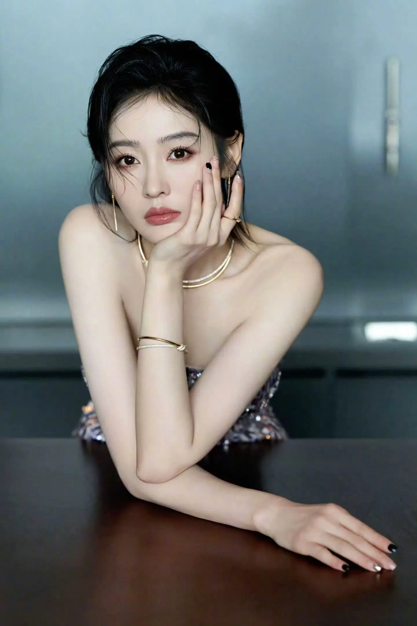 张天爱微博喊话 都来剪短发