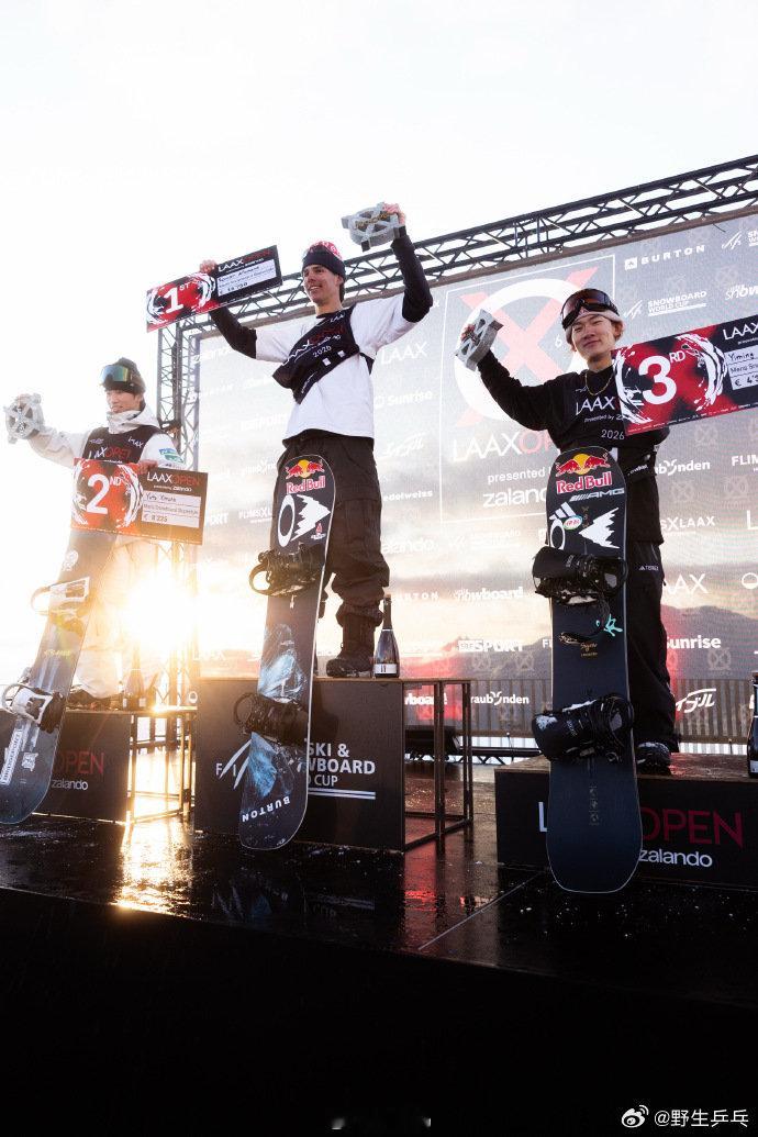 苏翊鸣总结四场世界杯苏翊鸣距离大考只剩不到一个月发博：米兰冬奥会前的四场世界杯