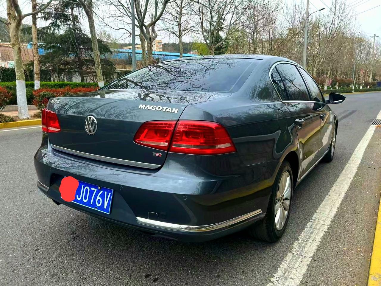 大众迈腾是一汽大众生产的旗舰车型。可是我们真的没有必要过日子的话，买380！其实