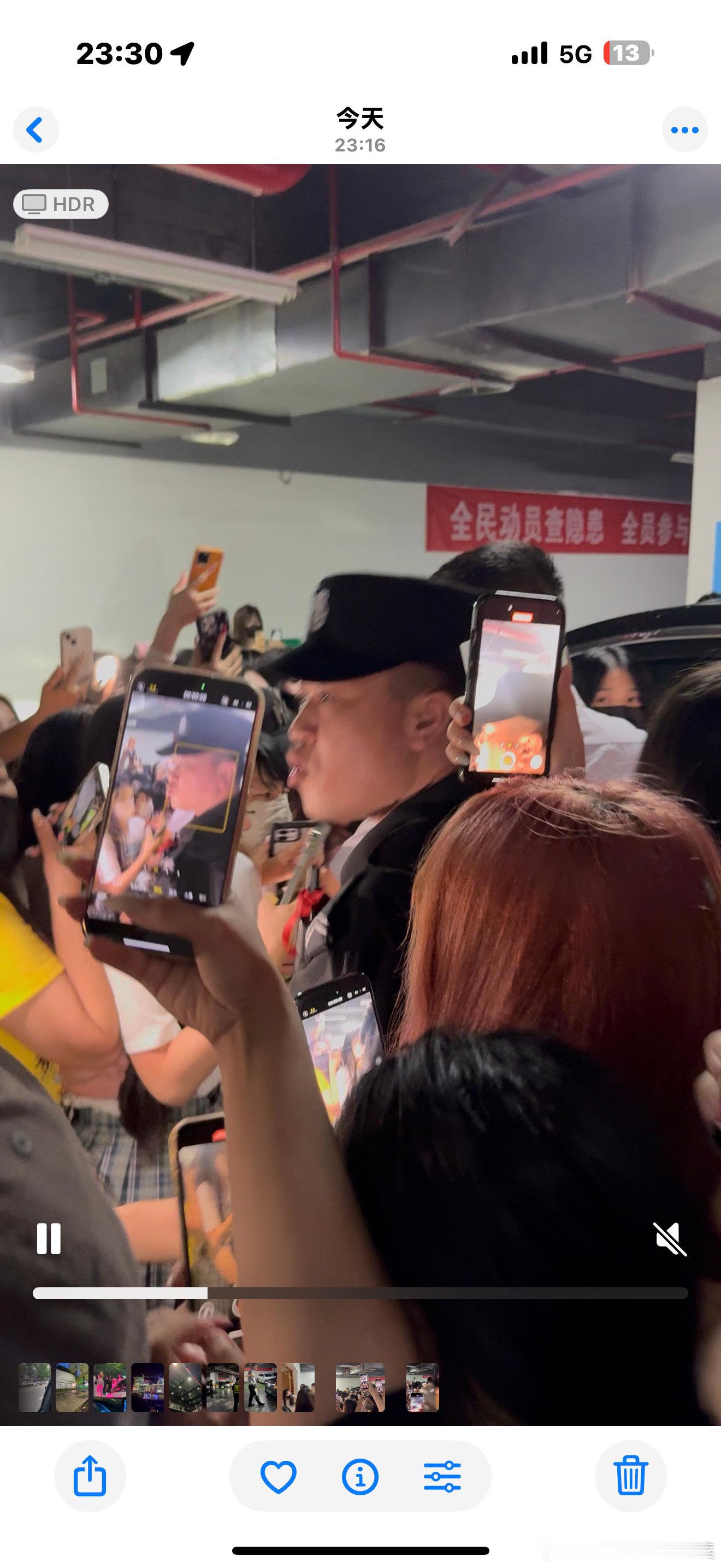 到处都是人​​​