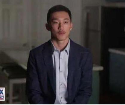 18岁华裔高中生高考数学满分，却被美国哈佛等六所名校拒绝，在美国高考SAT分数总