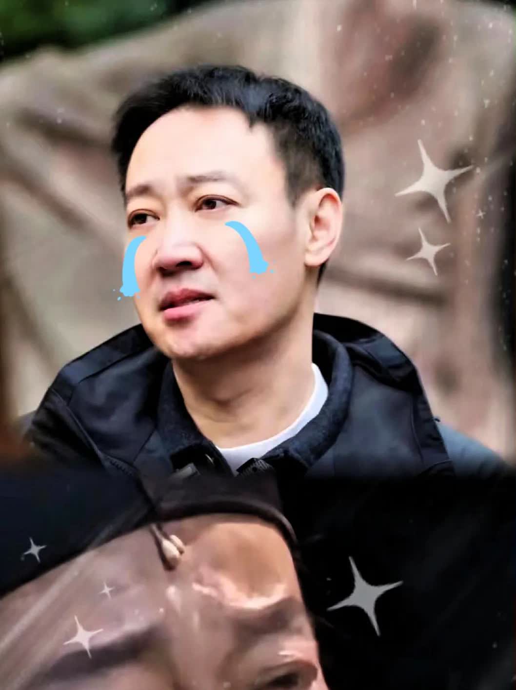 不查不知道一查才知道辛柏青的状况很糟糕，李乃文非常担心他的情况。