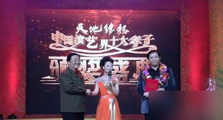 同样是亲儿子，陈凯歌给陈飞宇递上金饭碗，翟俊杰却差点砸了翟小兴的饭碗。你设想