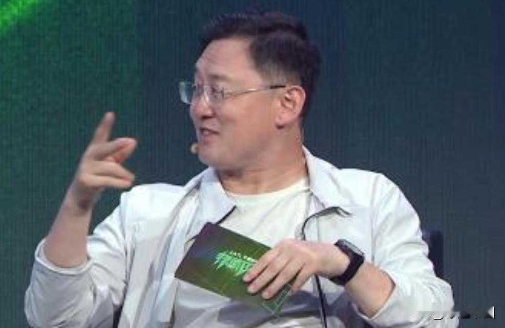孙继海点评C罗：41岁站上世界杯，他就已经赢了国足名宿孙继海评价41岁C罗