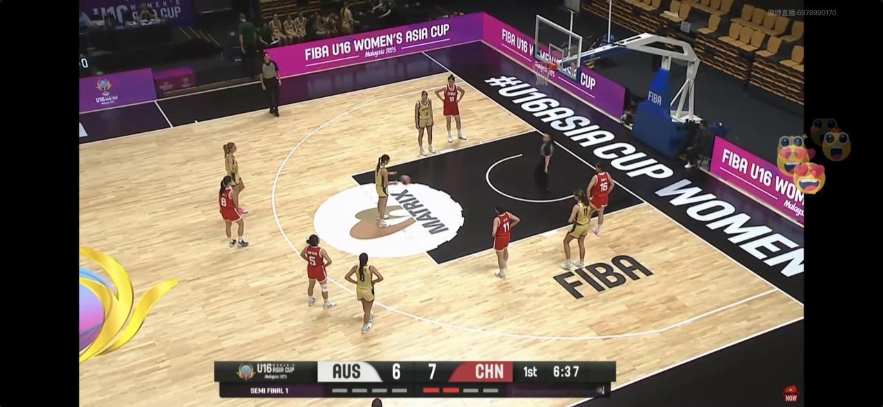 咱U16女篮真干不过澳大利亚女篮呀没办法，刚刚半场结束，以30:45大比分落