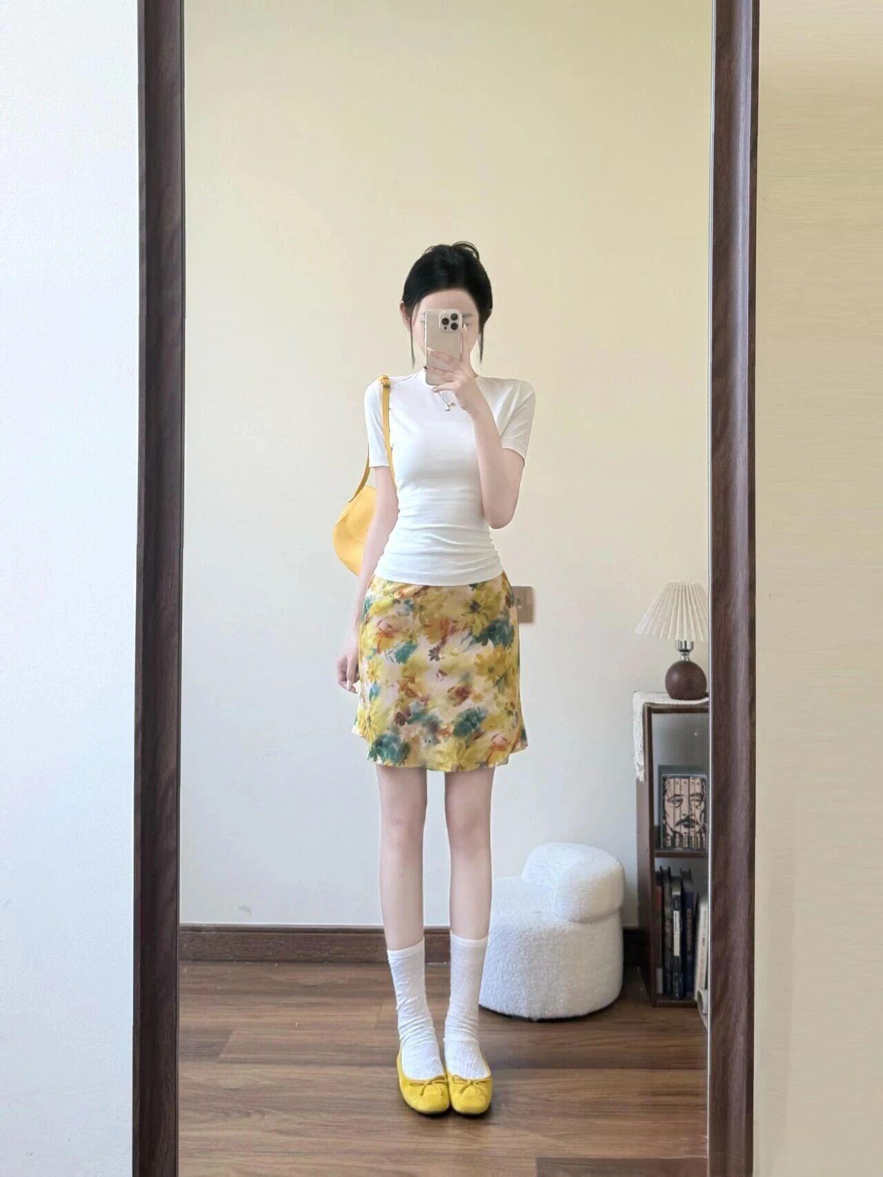 女生如何穿搭看起来时尚更有品味呢