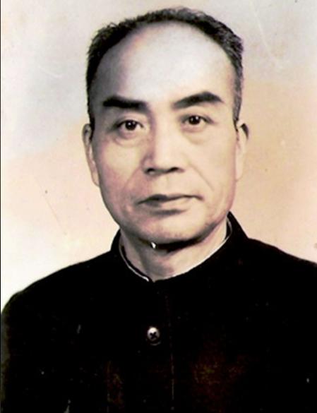 1949年，国军103师师长起义后，解放军让他阻击国民党部队，他却拒绝了：“我们