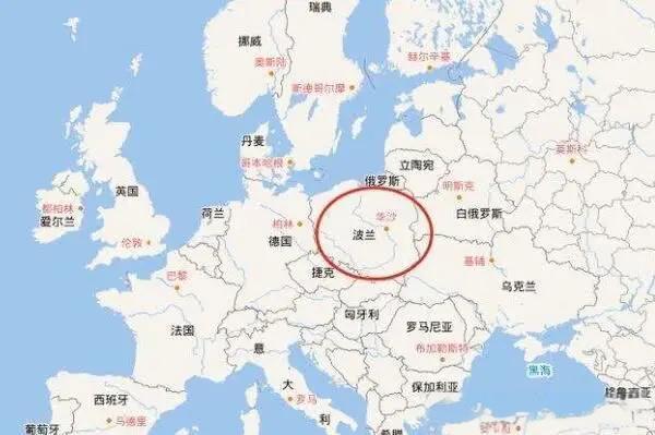 终于明白为什么波兰人对俄罗斯充满敌意了。因为在波兰有这样一句俗语“被德国占领，我