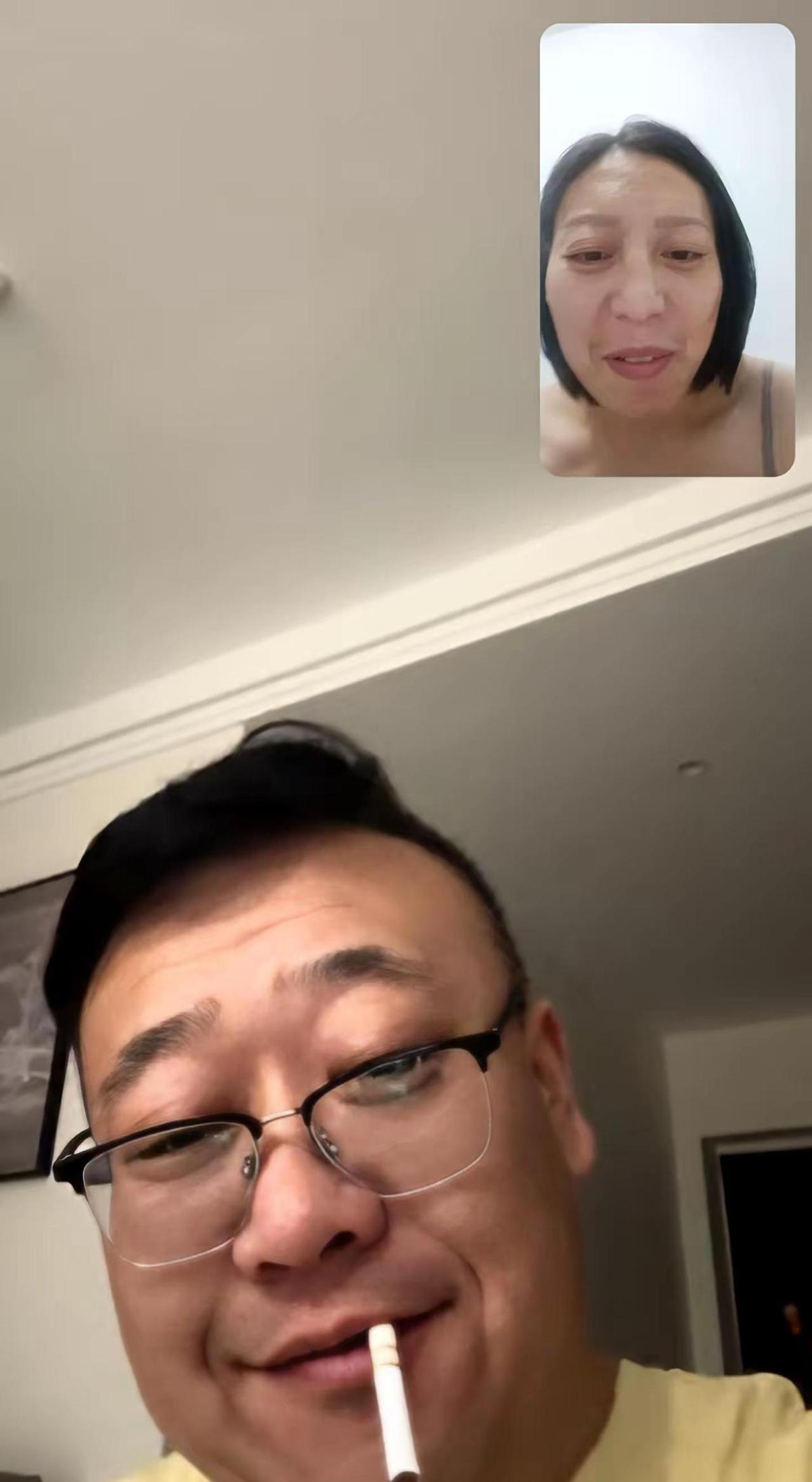 照片在手机里躺了三年，没删，也没设为壁纸。每天刷到，手指停在删除键上，又滑走。