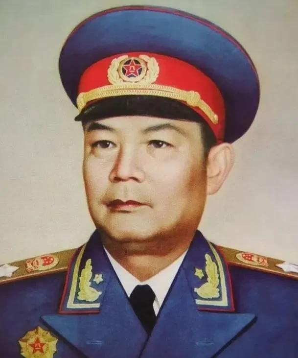 黄埔军校是世界四大军事名校之一，对近代中国影响很大。解放军开国将帅中有不少也出身