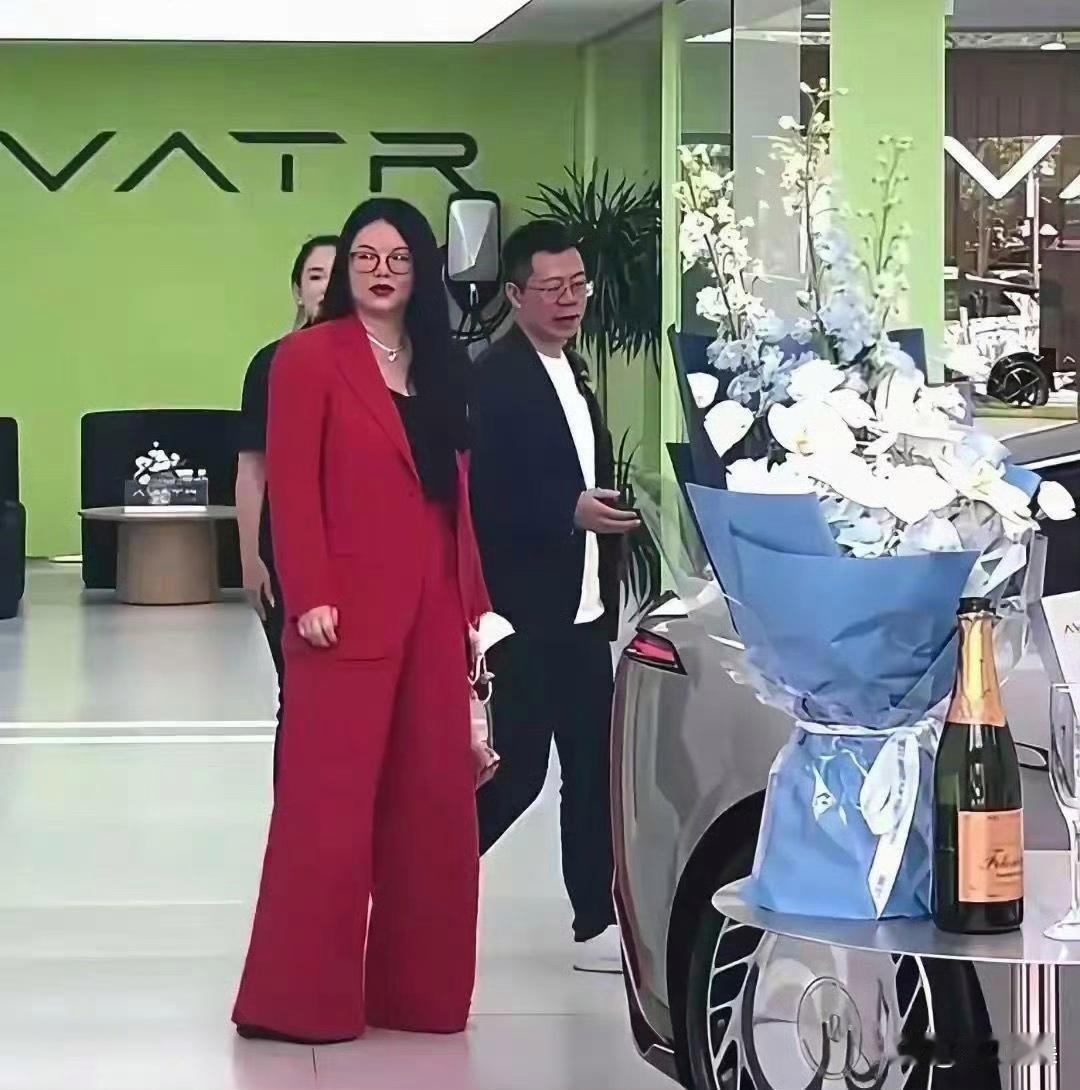 李湘怎么看都很富贵啊！​​​