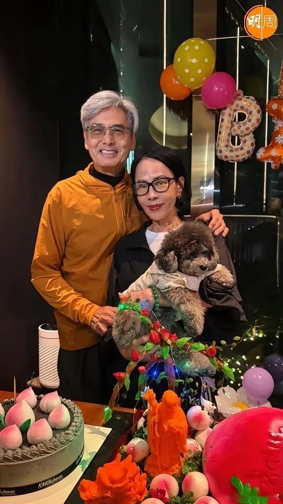 周润发和陈玉莲，一个71岁了，一个66岁了，余生再无交集。曾经的“金童玉女”。1