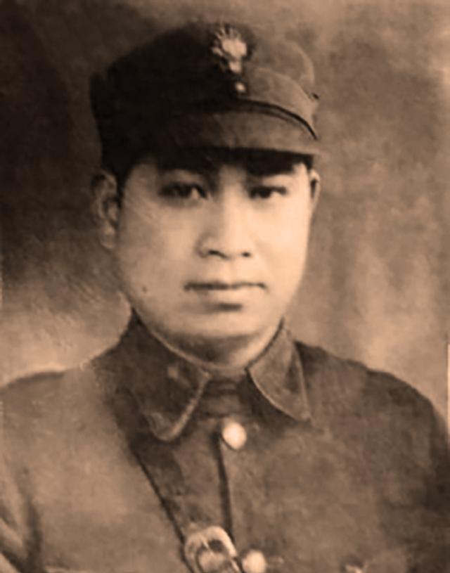 1947年2月，国民党少将海竞强在莱芜战役中被俘，消息传到南京，他的舅舅白崇禧大