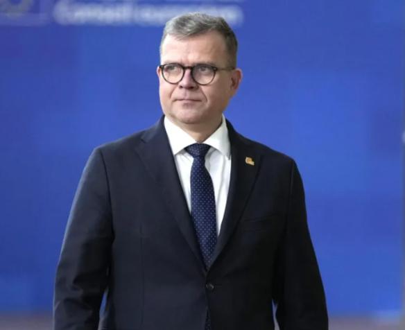 火速道歉，芬兰示好中国。当地时间17日，芬兰总理奥尔波公开发文，正式向中国、