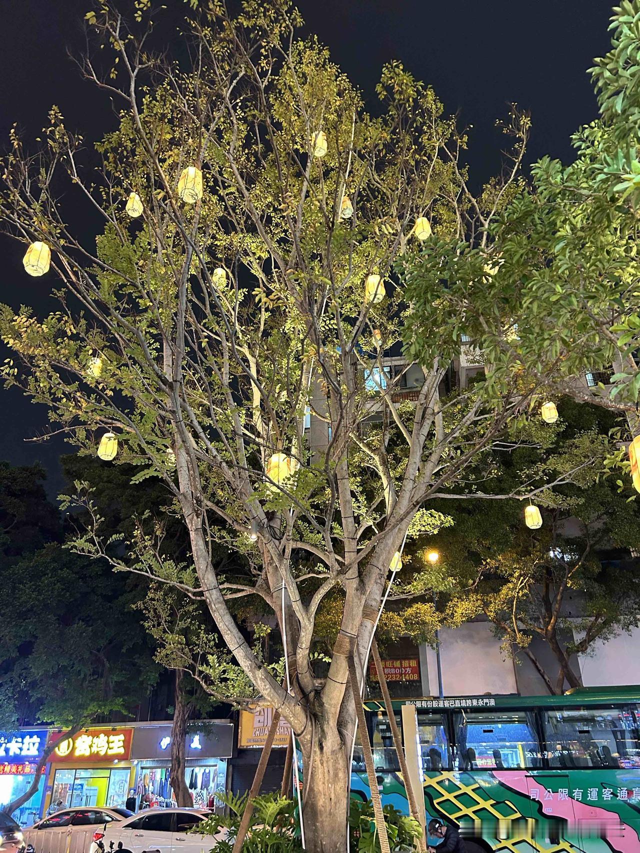 年轻人为什么要存钱？因为你不会一直年轻！存钱就是一个人最大的底气。简单的