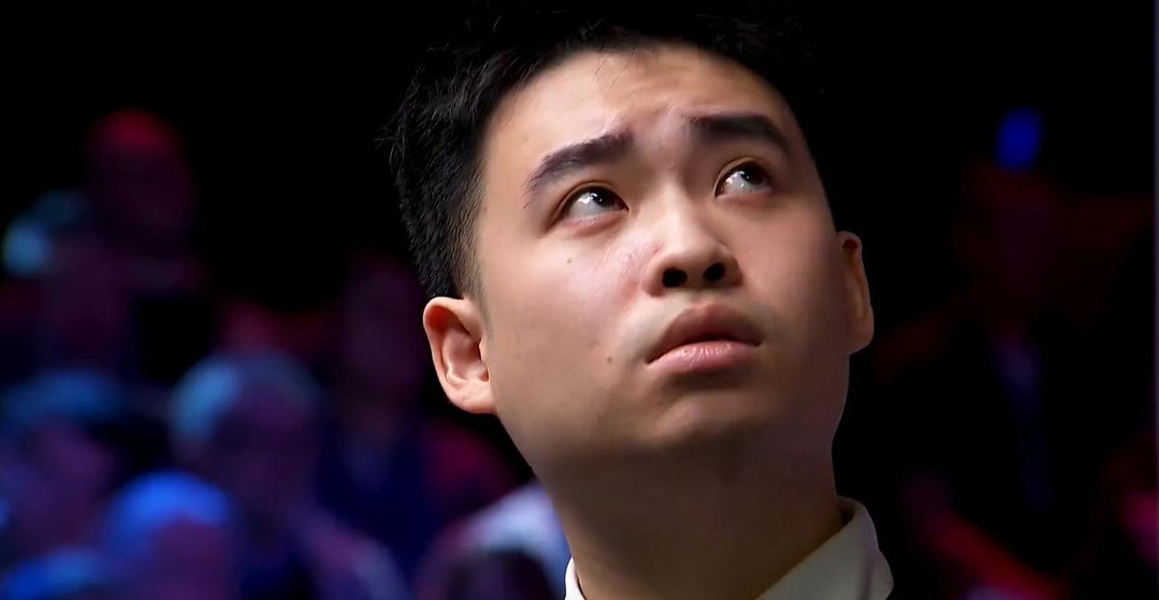 强劲！6-0速封瑞恩·戴晋级16强。赛后，斯佳辉：不觉得必须马上打破冠军荒，时间